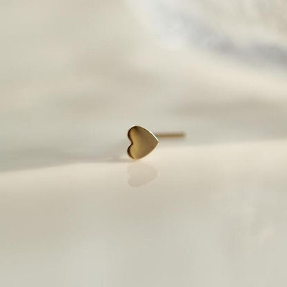 14K gold heart nose stud L shaped