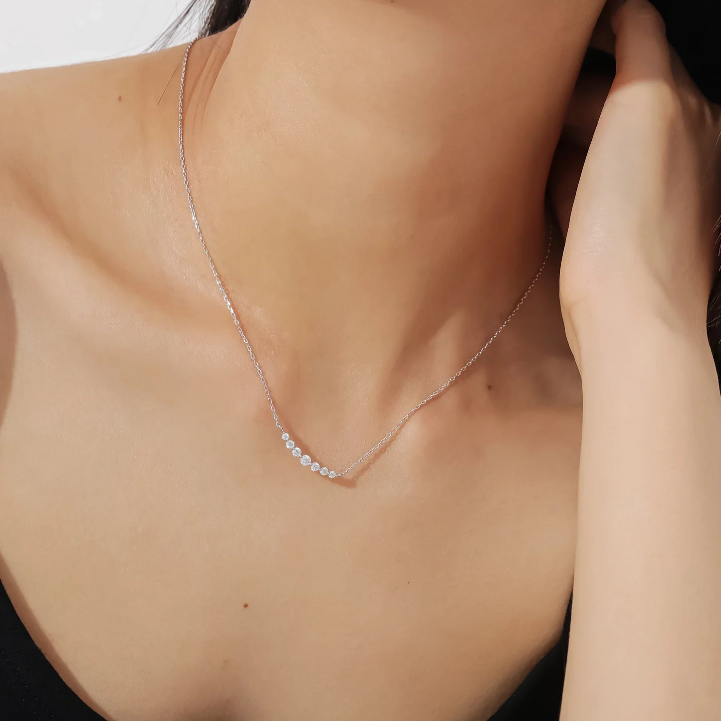 Moissanite necklace with 7 moissanite stones dainty moissanite necklace 2mm 3mm