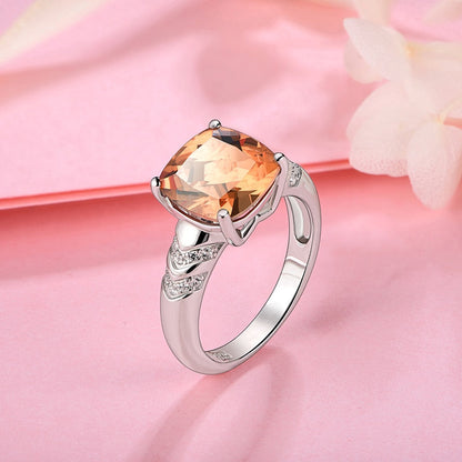 Zultanite ring color changing diaspore