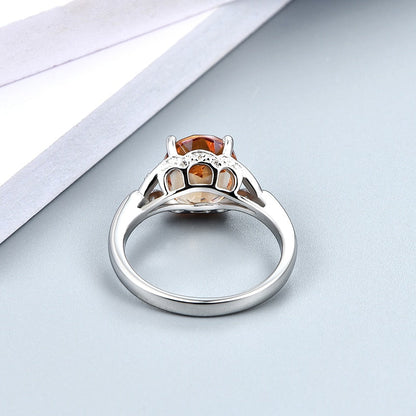 Zultanite gemstone ring color change