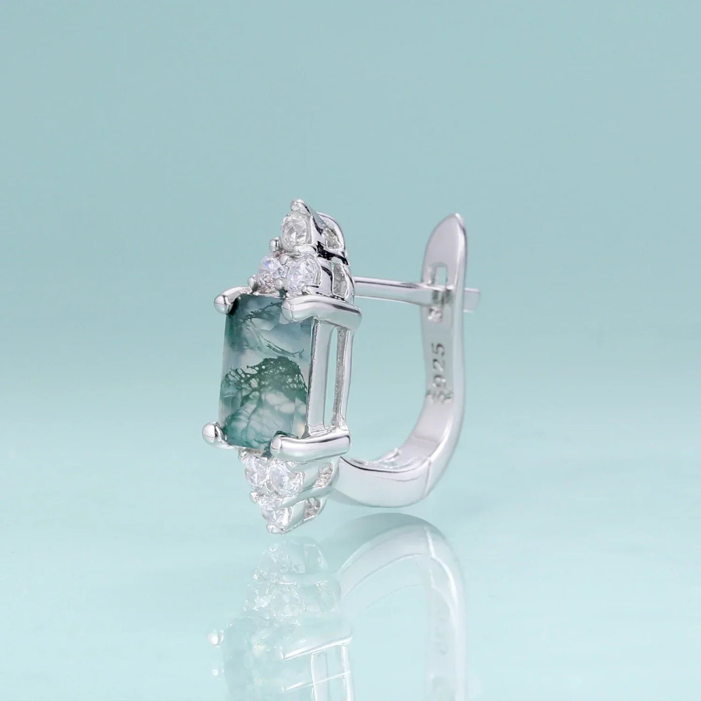 Sterling silver earring with green gemstone and clear crystals, Rosary Milano jewelry