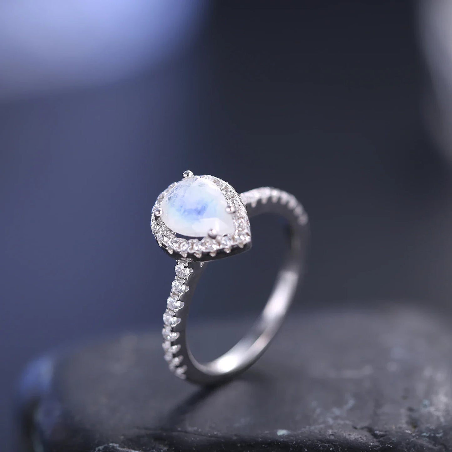 Sterling silver and moonstone ring with a teardrop moonstone vintage style