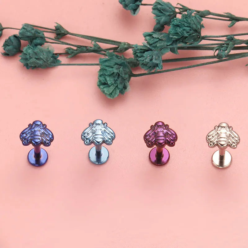 Labret stud with bee 16 gauge titanium internally threaded