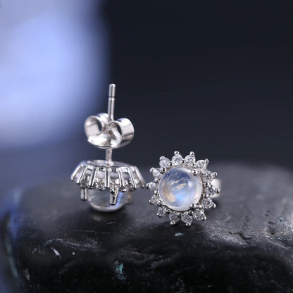 Vintage-style moonstone earrings small ear studs ear studs for women