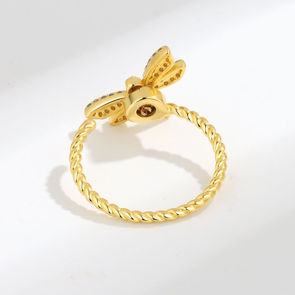 Anxiety relief ring with a dragonfly sterling silver