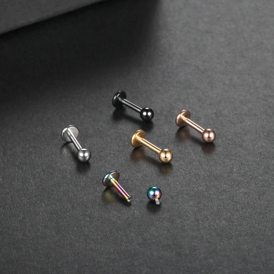 Flat back nose stud with a ball titanium