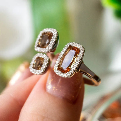 Zultanite ring three stones