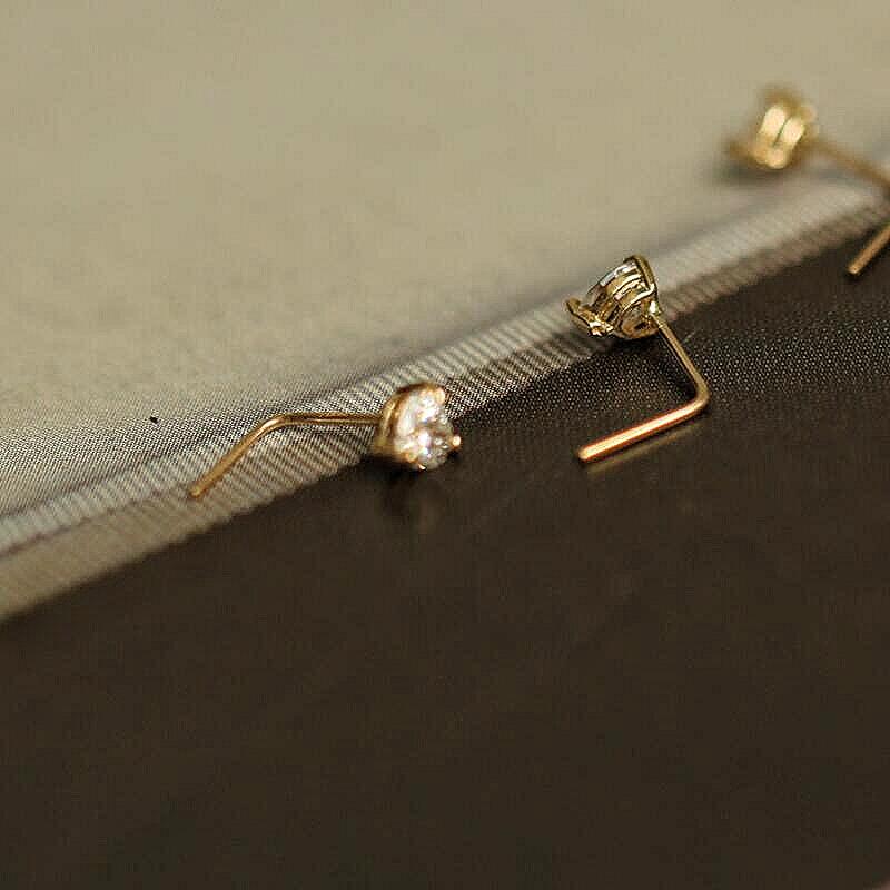 Heart nose stud 14K gold L shaped
