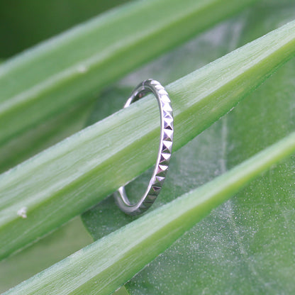 Septum clicker in gold and silver nose ring 16G